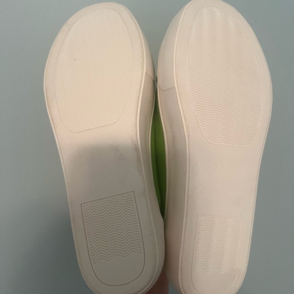 Brand New Soda Green Canvas Sneakers with White Soles - Picture 6 of 6